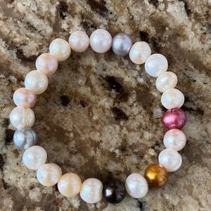Elegant Multicolor Fresh water Pearl Bracelet